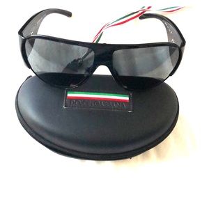 Dolce & Gabana sunglasses w/ case